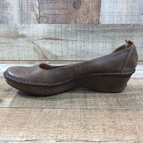 Clarks ArtisanBrown Leather Slip On Loafer Wedge Womens 5M  74079 - Picture 4 of 12